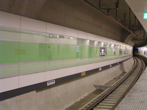 【横高】新駅写真