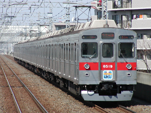 松原団地駅