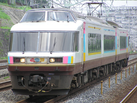 新子安駅