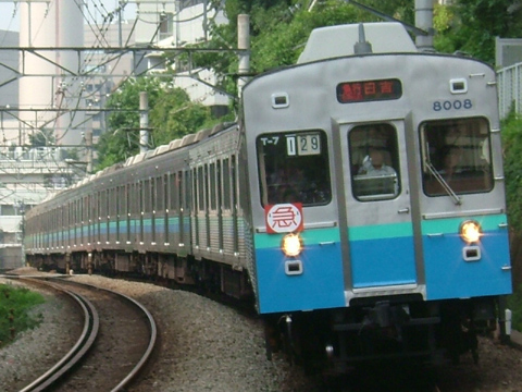 代官山駅