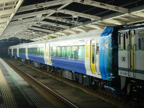 市川駅