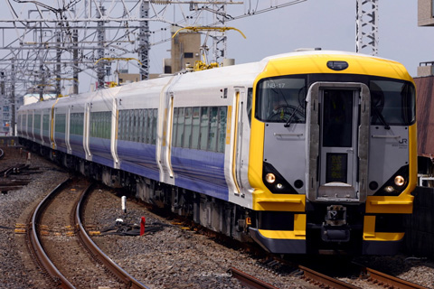 市川駅