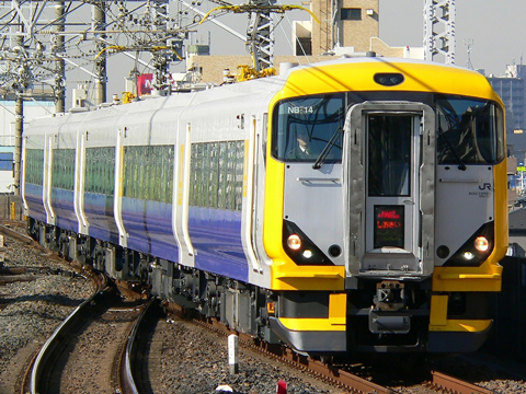 市川駅