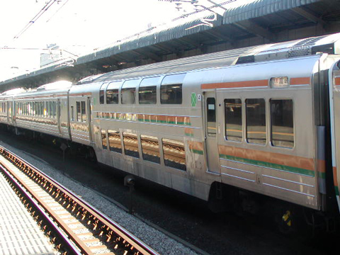 【JR東】211系グリーン車高崎線を営業開始