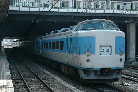 【JR東】マリ32が大総車セに入場