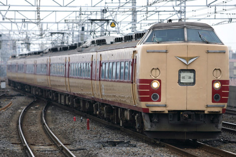 市川駅