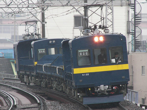 関屋駅