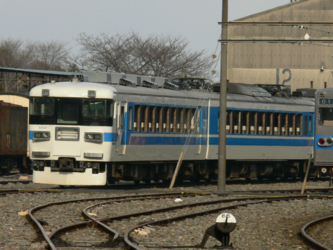 広瀬川原車両基地付近