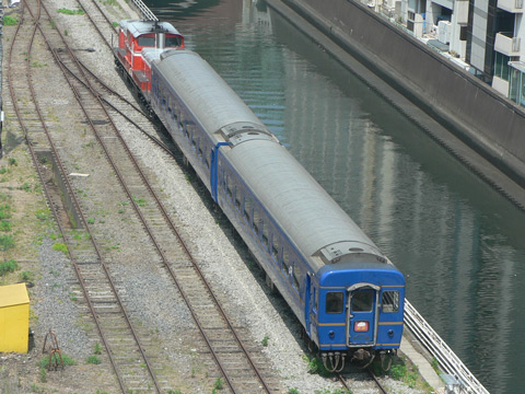 肉の万世8F