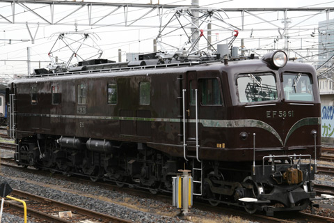 尾久駅