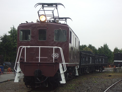 広瀬川原車庫