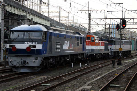 【JR貨】DE10&EF210大宮車両所出場