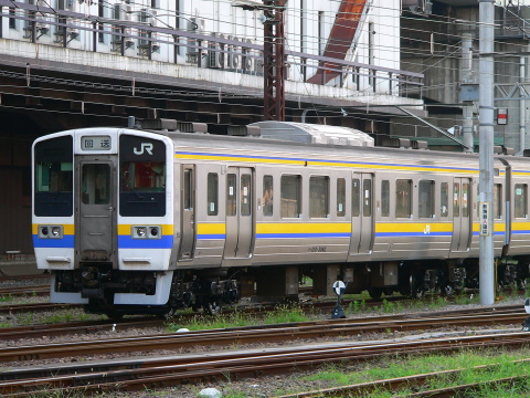 【JR東】211系元A62編成スカ帯に