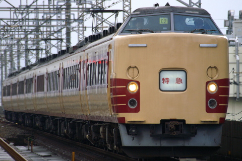 千葉みなと駅