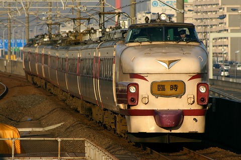 舞浜駅