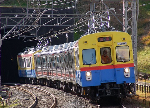 土居駅