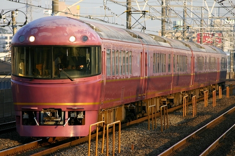 下総中山駅