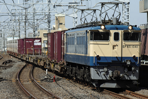 市川駅