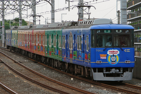 【京阪】トーマスラッピング運転開始