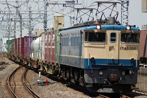 市川駅