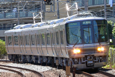 【JR西】223系Wパンタ車東海道線試運転