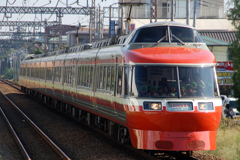 【小田急】7004Fによる団臨