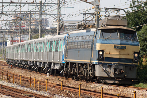 【横市交】EF66-23牽引10000系甲種輸送