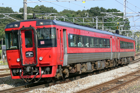【JR九】キハ185系団臨運転