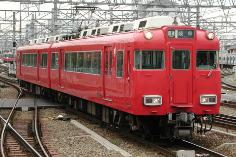 【名鉄】1800系代走に7100系充当