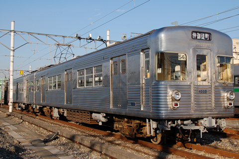 綾瀬車両基地
