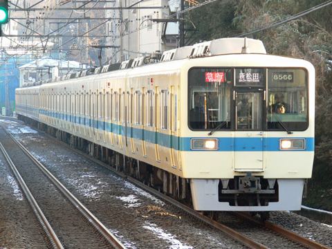 柿生駅