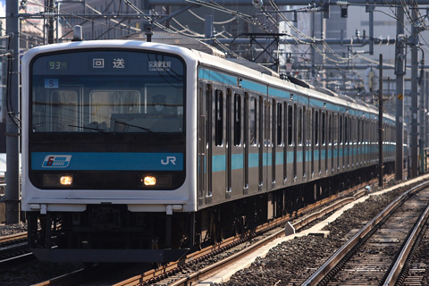新大久保駅