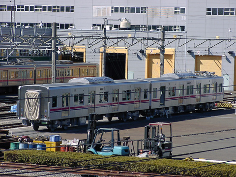 【京王】9737F若葉台に搬入中