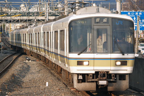 【JR西】嵯峨野線で221系運用開始