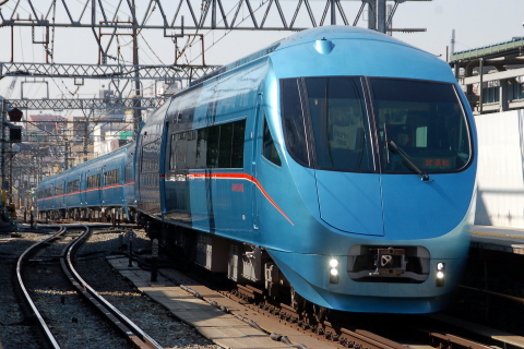 東北沢駅