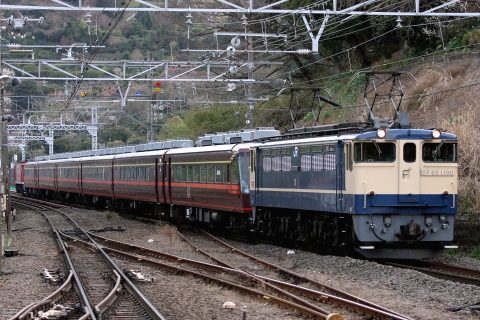 根府川駅