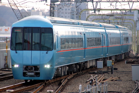 新百合ヶ丘駅