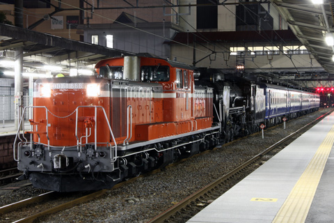 【JR東】D51-498甲府へ回送