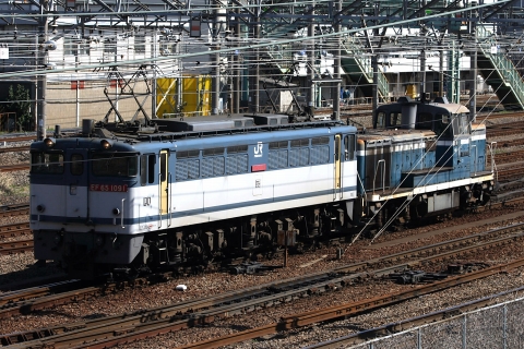 新鶴見駅付近