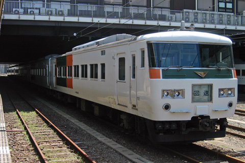 【JR東】185系チタB4編成OM入場
