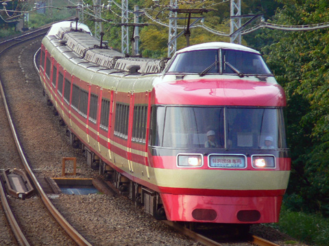 【小田急】7000形7001F(LSE)団臨