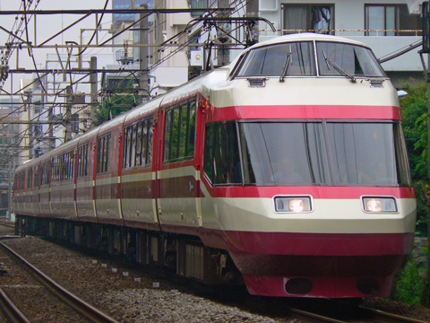 【小田急】N51運用を10000形が代走