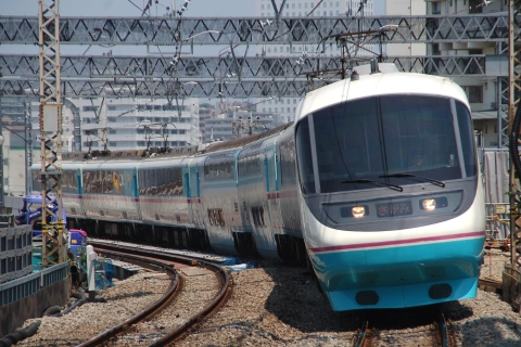 厚木駅