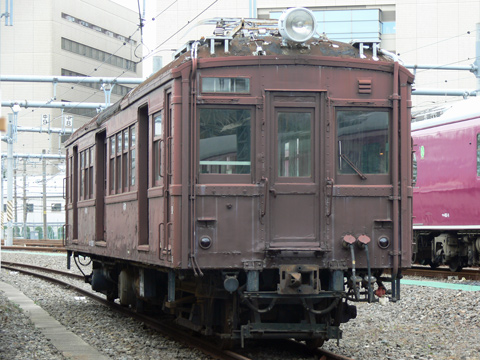 会場