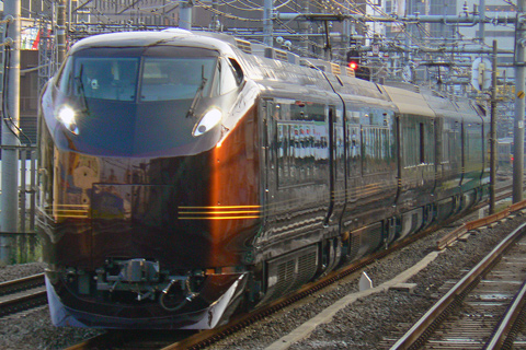 【JR東】E655系TR車連結で出場
