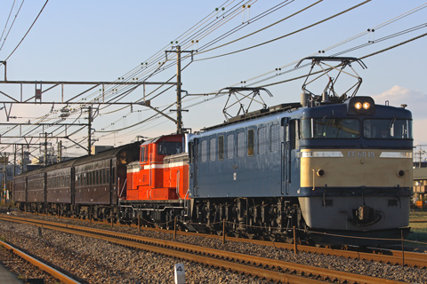 【JR東】DD51-842+旧型客車、尾久へ