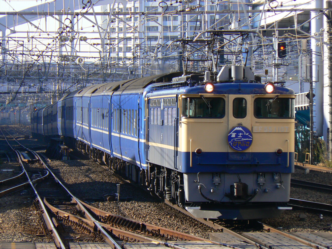 横浜