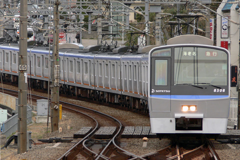【相鉄】8708Fが新塗装になって運用復帰