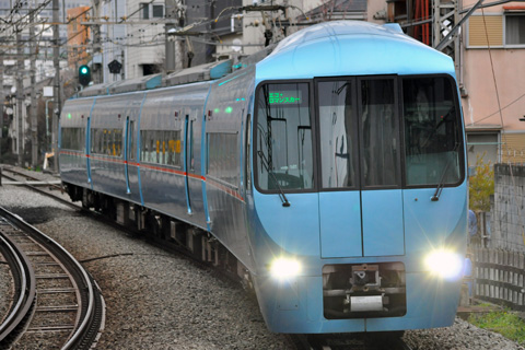 代々木八幡駅