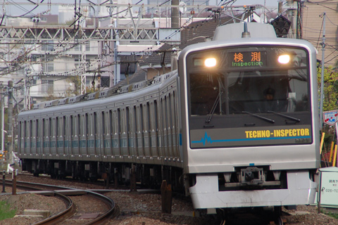読売ランド前駅